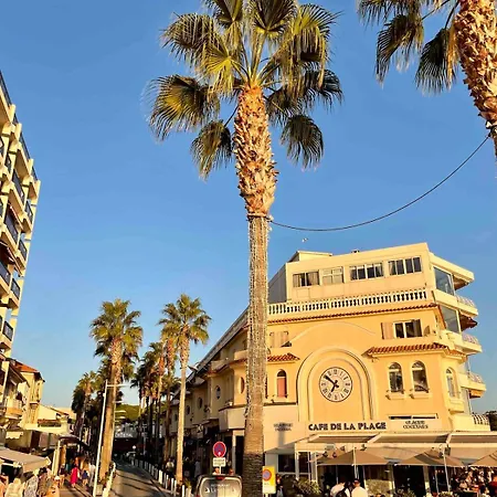 100m - Juan Stella Coeur アパート